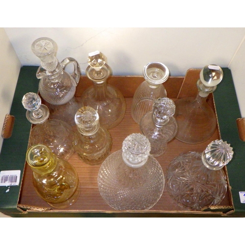 192 - A group of 10 various glass decanters