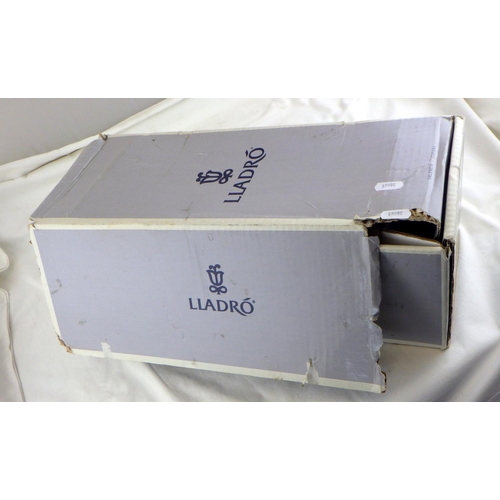 228 - A large boxed Lladro figure of two nuns