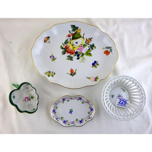 229 - Four pieces of Herend porcelain (4)