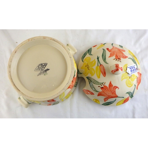 233 - An Emma Bridgewater spongeware soup bowl