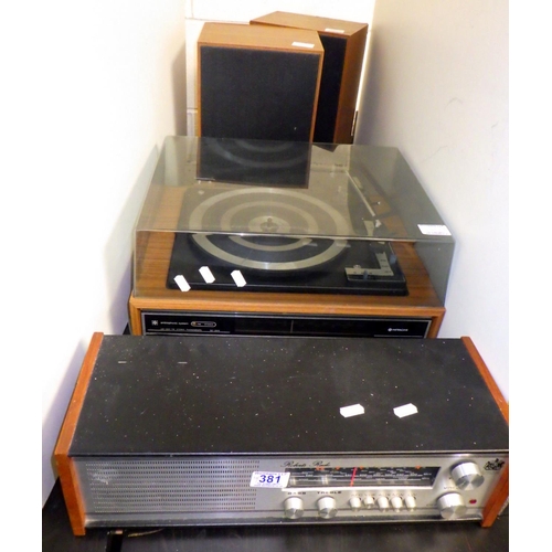 381 - A Hitachi Ambiophonic System turntable and speakers together with a Vintage Roberts radio,
All elect... 