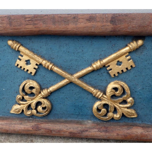 752 - A blue painted panel with cross keys and white roses, 87cm long x 12cm (ex York Minster Stores)