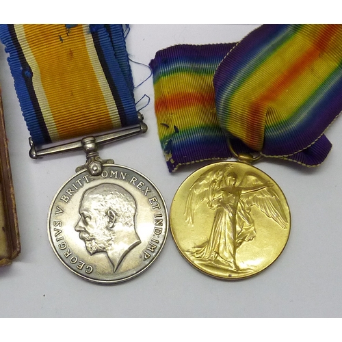 51 - WWI interest: a British War Medal & Victory Medal pair to the West Yorkshire Regiment; a Lusitania M... 