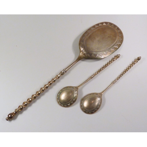 52 - A Brahmfeld & Gutruf cased set of German gilt white metal ice cream cutlery comprising a server and ... 