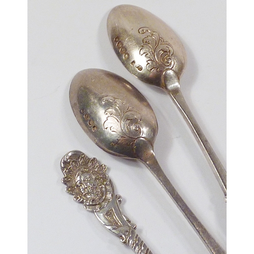 53 - Six matching silver teaspoons having bearded mask terminals, Chawner & Co, London 1868.  Each 114mm ... 