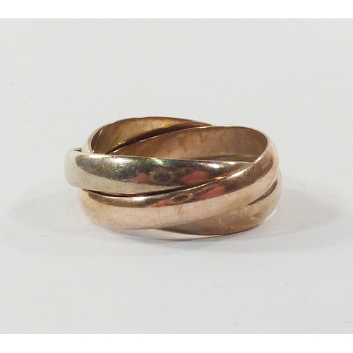 104 - A 9ct gold trinity band ring.  Approximately 6.4g