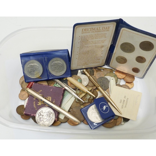 81 - A collectors lot comprising coins including a 1892 crown; a silver propelling pencil, a gold plated ... 