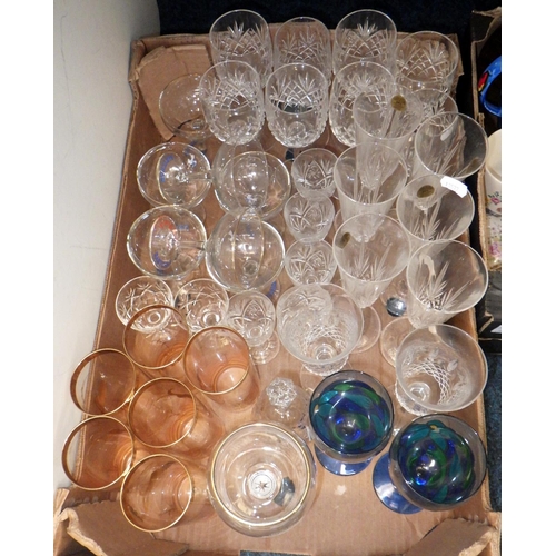 17 - Various ceramics and glasswares. (2)