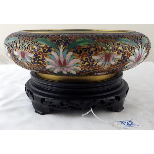 122 - A Chinese cloisonné enamel bowl on stand, 32cm diameter.