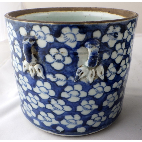 130 - Two Chinese circular porcelain covered boxes of matching design and having similar blue and white fl... 