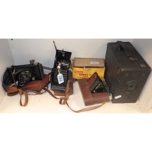 284 - A group of misc cameras to inc Kodak, Brownie