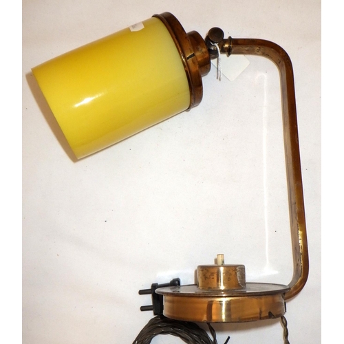 304 - An Art Deco adjustable yellow glass shade lamp (in need of re-wire)