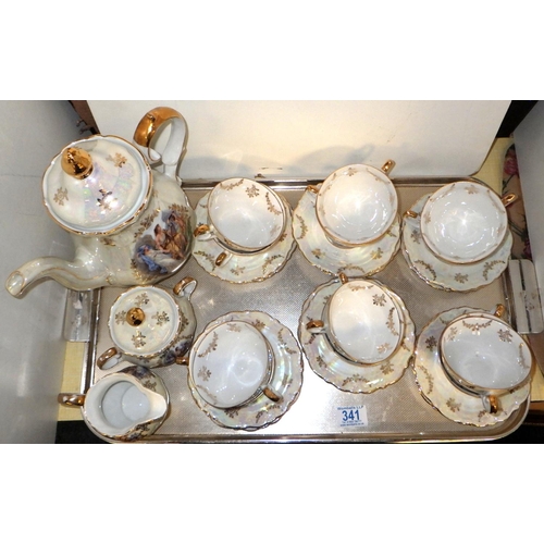 341 - A Bavarian 12 place tea service