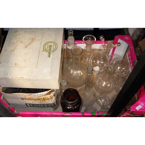 352 - A large qty of lab bottles, glass domes etc