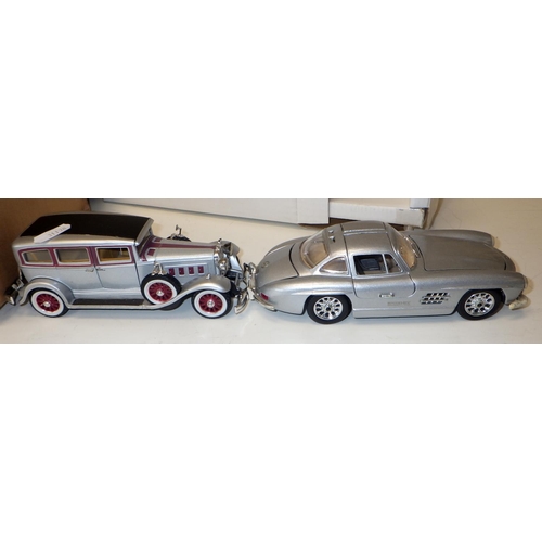 414 - The Queen Mother Limited Edition die-cast commemorative model set (Lledo) along with two 1:18 model ... 