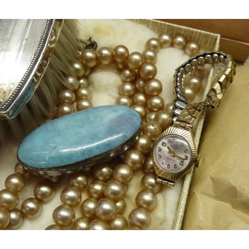 429 - A ladies 9ct gold wristwatch; a Ruskin pottery brooch; costume jewellery, dressing set items etc