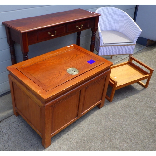 602 - An oriental box together with a mahogany side table, basket ware commode and a tray AF (4)