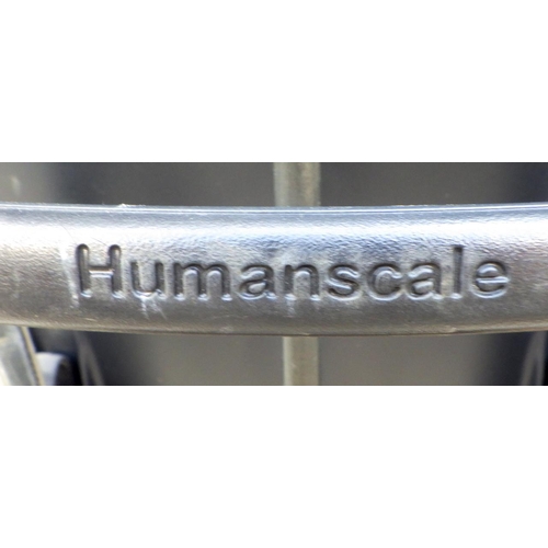 620 - A Humanscale office swivel chair