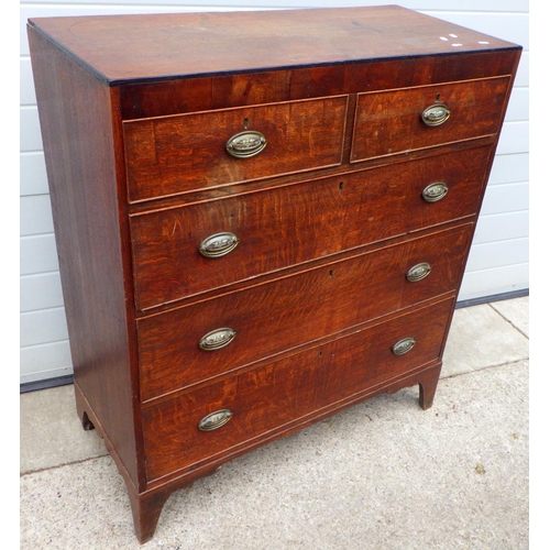 643 - A Regency oak chest of drawers, 100cm wide