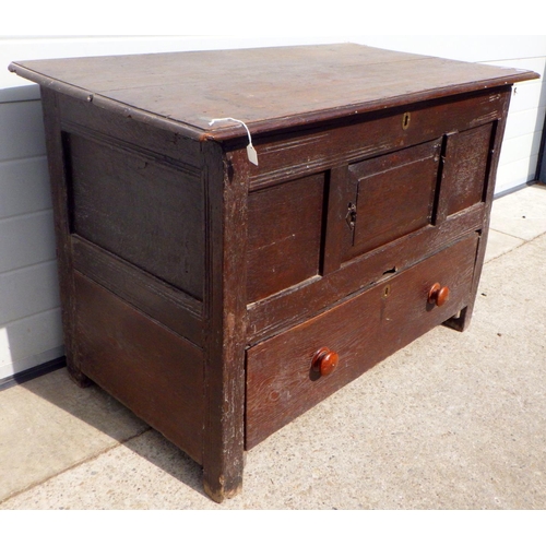 794 - A panelled oak box with lower drawer, 106cm wide