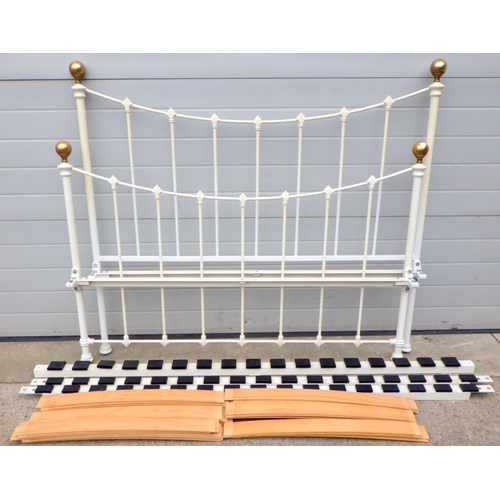 834 - A modern Victorian style double bed frame, 149cm wide