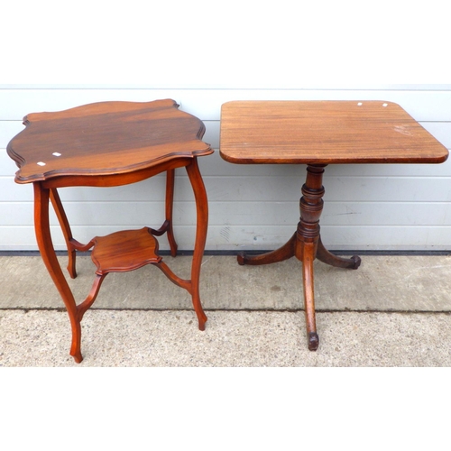 748 - An Edwardian occasional table together with a tripod table (2)