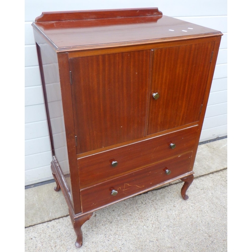 749 - A 1930's mahogany tallboy on cabriole legs, 80cm wide