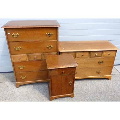 803 - Two chest's of drawers and a bedside cabinet finish a/f (3)