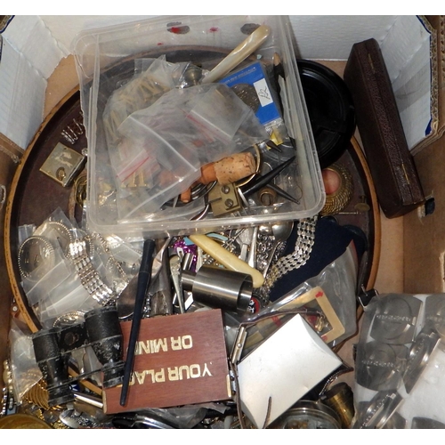 172 - A miscellaneous lot incl small collectibles, Free Masonry interest; metalwares; costume jewellery et... 