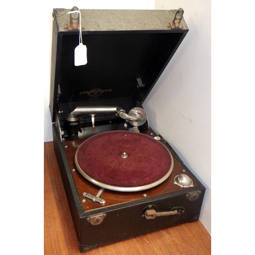 173 - A Columbia portable gramophone