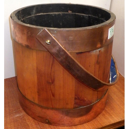 174 - A copper-bound softwood Scandinavian sauna bucket.