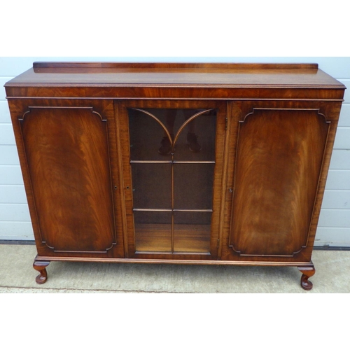 646 - A Denby & Spinks mahogany cabinet