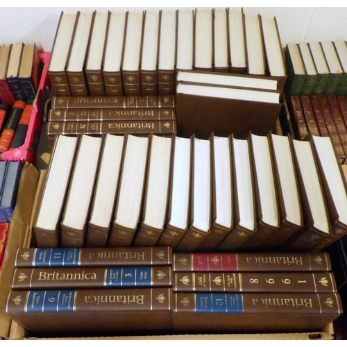 670 - A large qty of misc books to inc Agatha Christie (6)