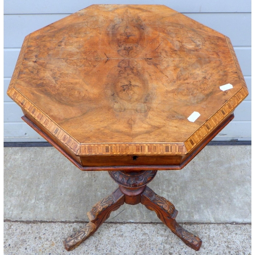 702 - A Victorian walnut sewing table af