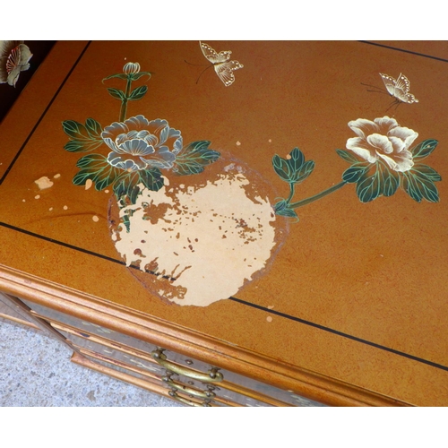 711 - A tall gold painted chest of drawers, 56cm wide together with a pair of matching bedside chest's, fi... 