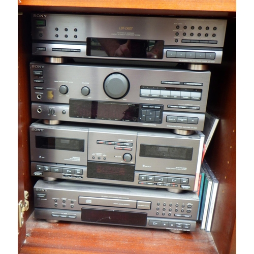 798 - A Sony hi-fi system