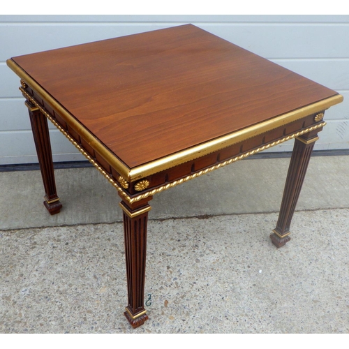 806 - A reproduction mahogany side table 60 x 60cm