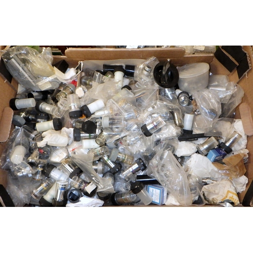 187 - A collection of microscope lenses and other parts, most ex.  Cooke Troughton Simms / Vickers York.  ... 