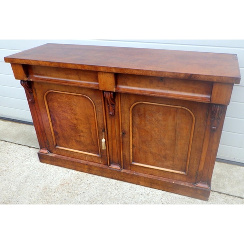 817 - A Victorian mahogany chiffonier base 137cm wide af