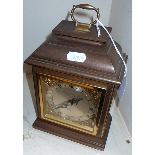 236 - An Elliott mantel clock