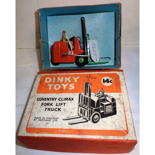 279 - A Dinky Toys die-cast 564 Elevator Loader, in original blue box with cardboard packing; together wit... 