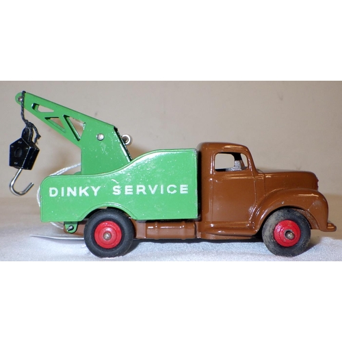 283 - A Dinky Toys die-cast 25x Breakdown Lorry 