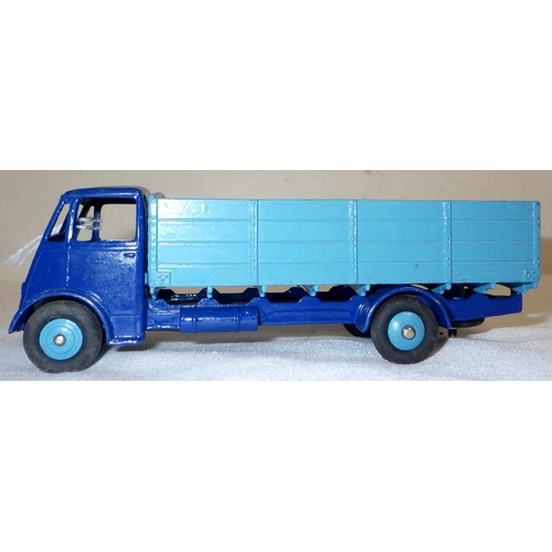 284 - A Dinky Toys die-cast 511 Guy 4-Ton Lorry, in original blue box.