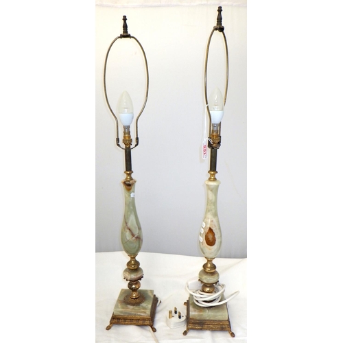 166 - A pair of onyx table lamps together with two further lamps (4)