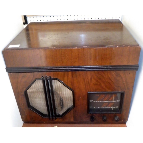 190 - A Steepletone record player/CD/radio together with a rec0rd player/radio by House & Son Ltd of York