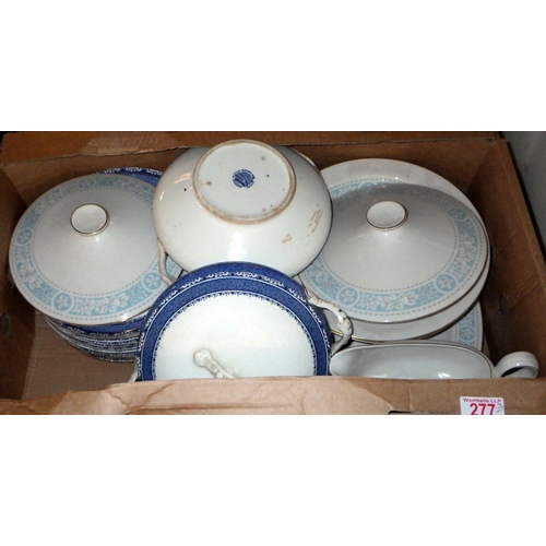 277 - Three boxes of miscellaneous ceramics including an Italian part dinner service af (3)