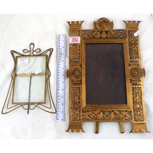 292 - Aesthetic Movement photo frame (40x27cm) together with an Art Nouveau photo frame af (2)