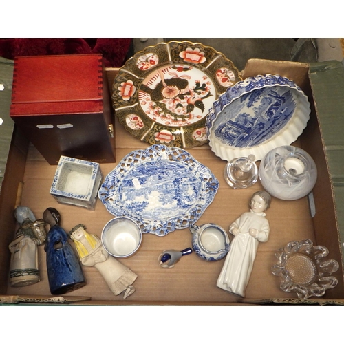 470 - A quantity of miscellaneous ceramics etc (4)