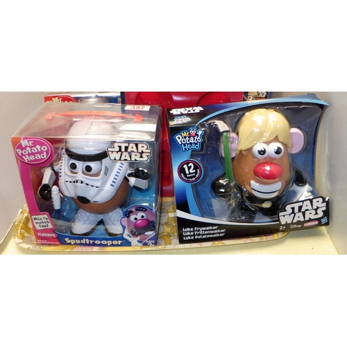 357 - A quantity of Star wars merchandise including mugs and five boxed Mr Potato Head figures including '... 