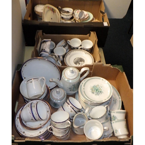 359 - A quantity of miscellaneous ceramics (3)